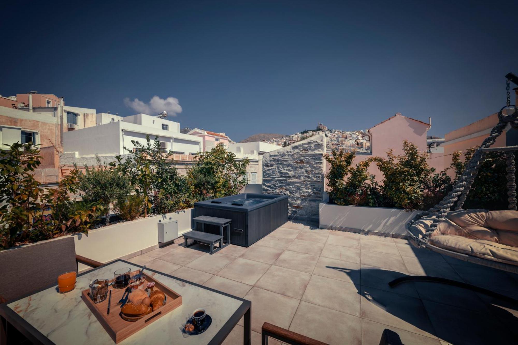 Ninemian Suites Syros Ermoupoli Luaran gambar